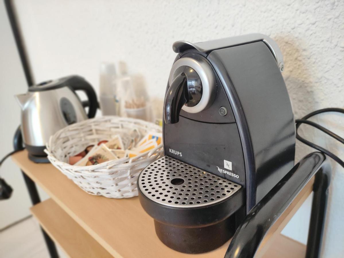 Hostal Neus Alcalá de Chivert 외부 사진